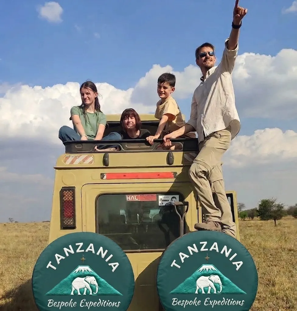 Luxury 5-day safari in Tanzania visiting Tarangire, Serengeti and Ngorongoro Crater with Big Five wildlife