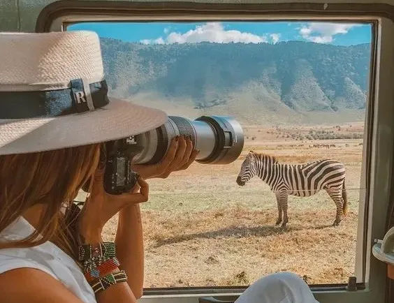 6-day Tanzania safari visiting Tarangire, Serengeti, Ngorongoro Crater and Lake Manyara with private 4x4 Land Cruiser